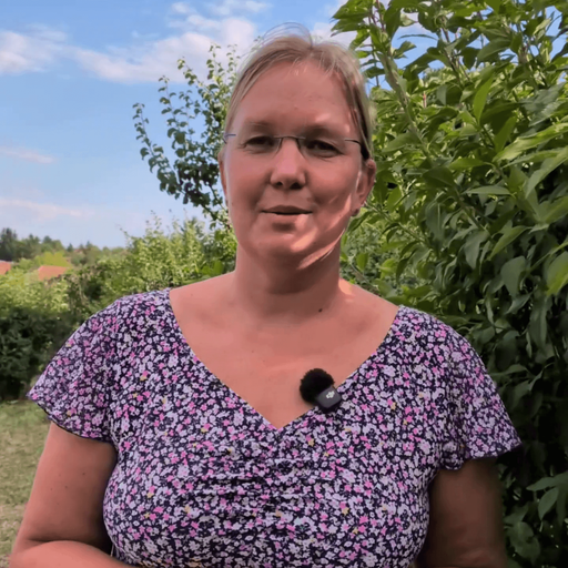 15. Diana Nikulenkov Grochová